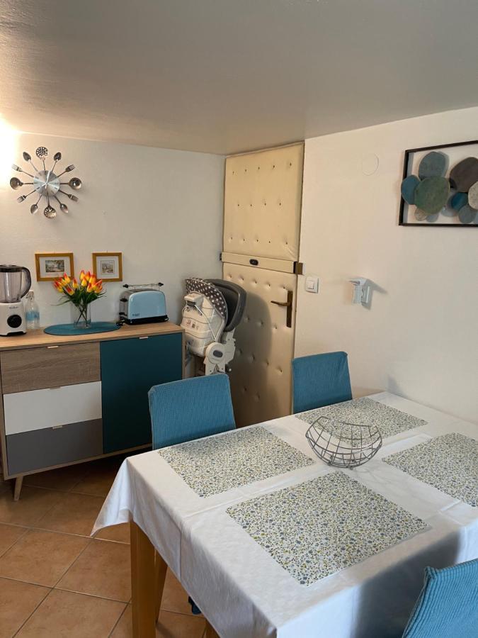 Apartment Mirana With Garden And Free Parking Zadar