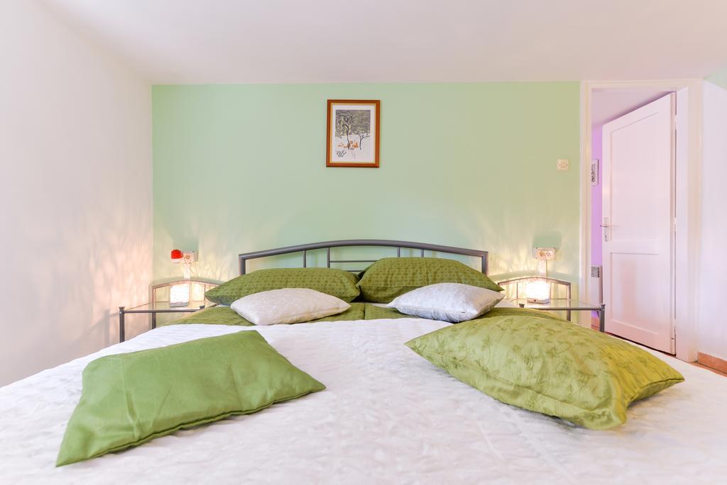 Mirana With Garden And Free Parking Zadar