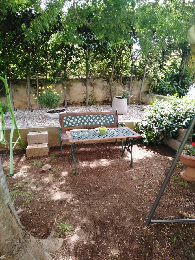 Mirana With Garden And Free Parking Apartment Zadar
